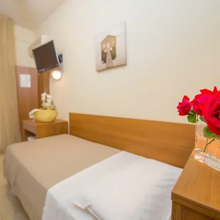Otel Mediterraneo & 3*