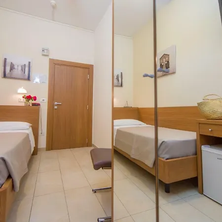 Otel Mediterraneo & 3*