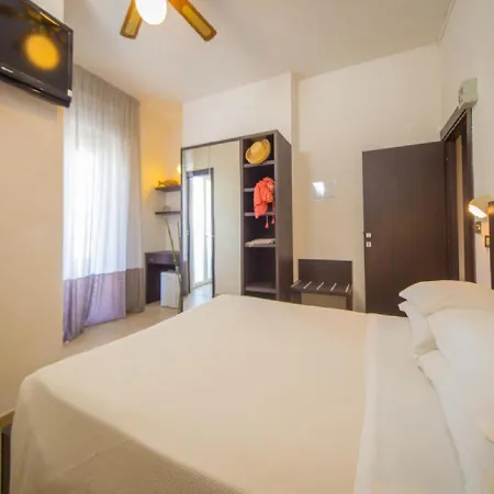 Mediterraneo & Otel 3*