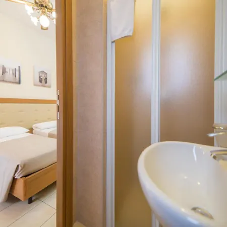 Mediterraneo & Otel