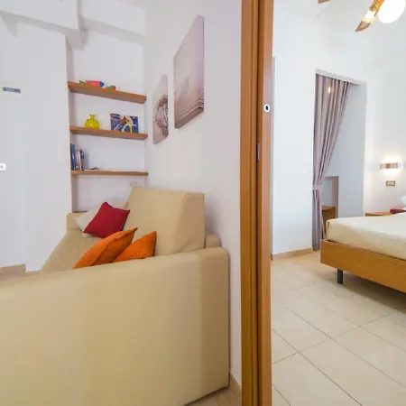 Otel Mediterraneo & 3*