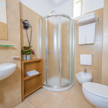 Otel Mediterraneo &
